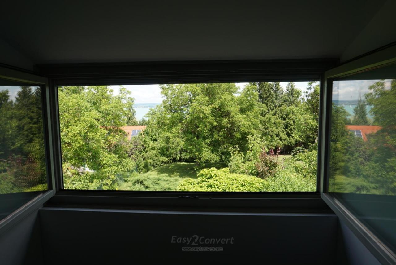 Tihany Apartment Lake View Экстерьер фото